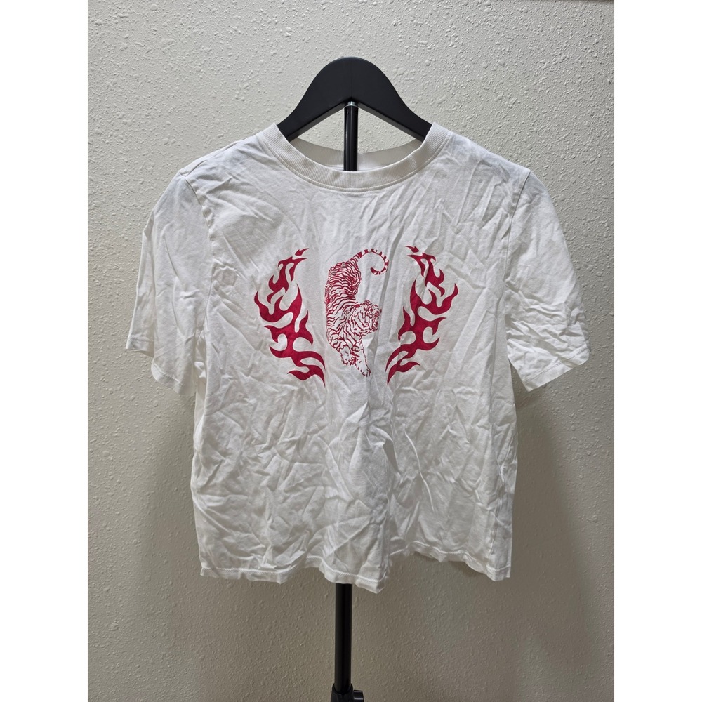 White Graphic T-Shirt Red Tiger Flame Print Short Sleeve Crew Neck Top Womens